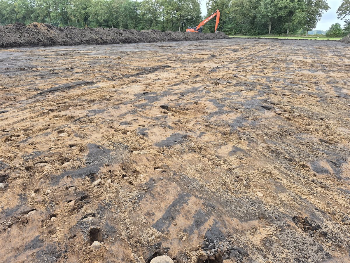 de afgegraven grond van dichtbij gezien